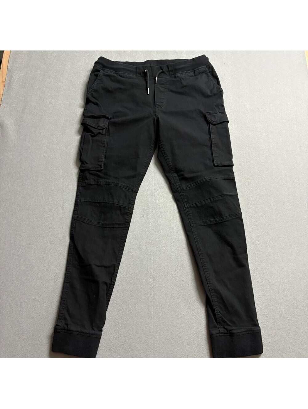 H&M Divided Womens Black Cargo Jogger Pants Size Medium Elastic Waist Stretch